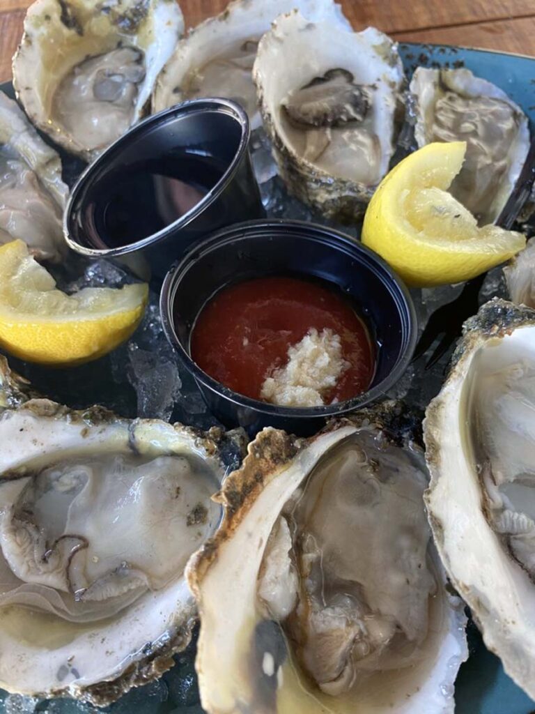 Alonzo Happy Hour Oysters