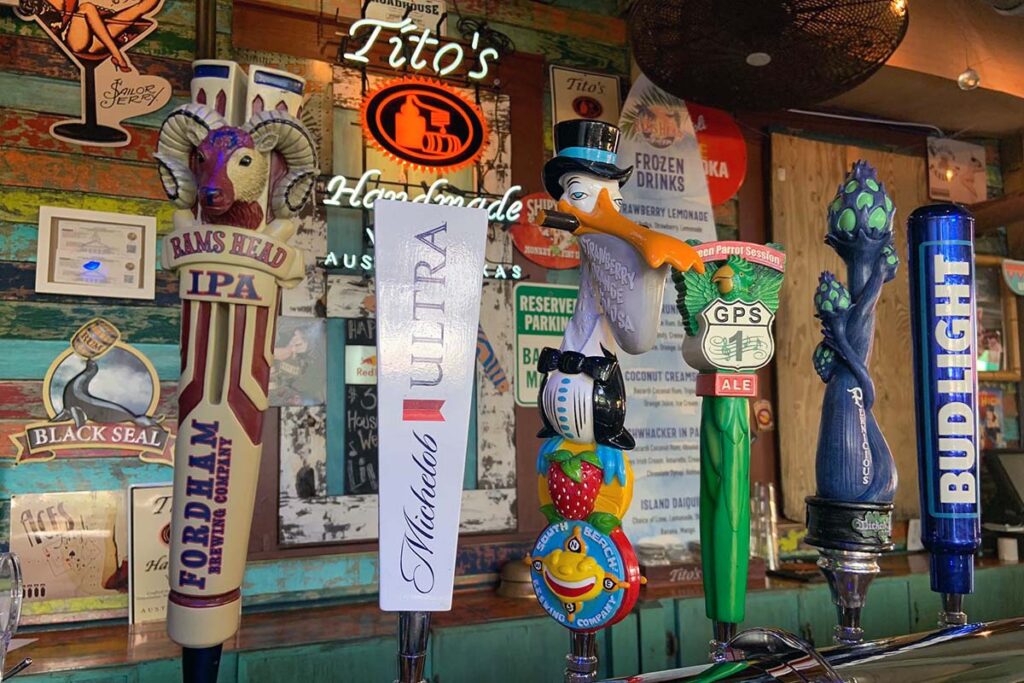 Best Key West Happy Hour Locations with Food!!!! – LeskoExplore